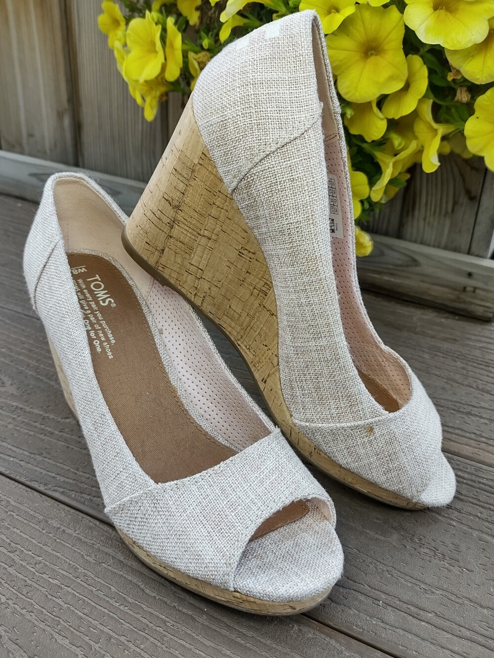 NEW TOMS Natural Beige Linen Peep-Toe Cork Wedge